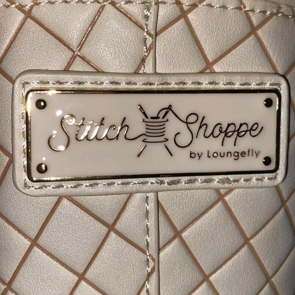 LOUNGEFLY STITCH SHOPPE MINNIE MOUSE SOFT SERVE CREAM CROSSBODY BAG - Picture 4 of 8